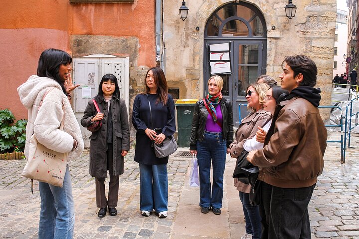 Visite gastronomique de la vieille ville de Lyon avec 5 plats authentiques et vin fin