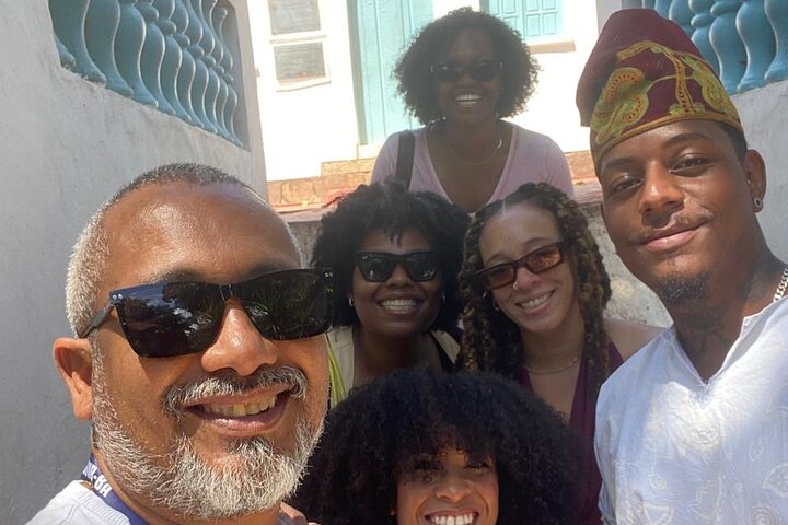 Mistérios de Candomblé: Excursão religiosa afro-brasileira privada