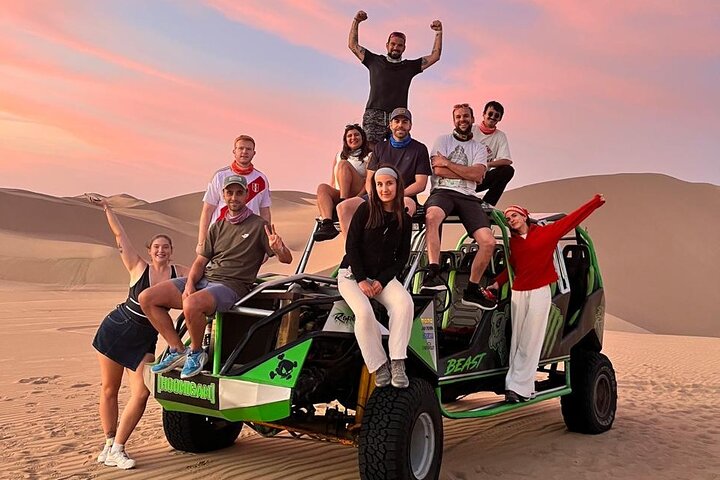 Från Ica eller Huacachina: Buggy- och sandboardtur med solnedgång
