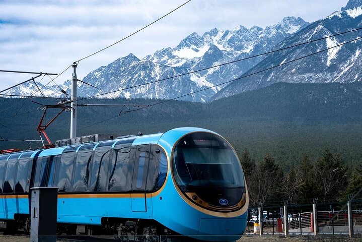 Jade Dragon Snow Mountain Glacier Cableway con tour panoramico del treno