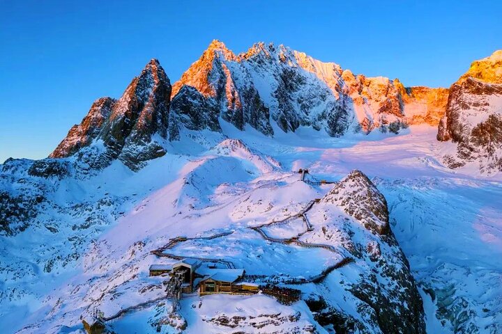 Jade Dragon Snow Mountain Glacier Cableway con tour panoramico del treno