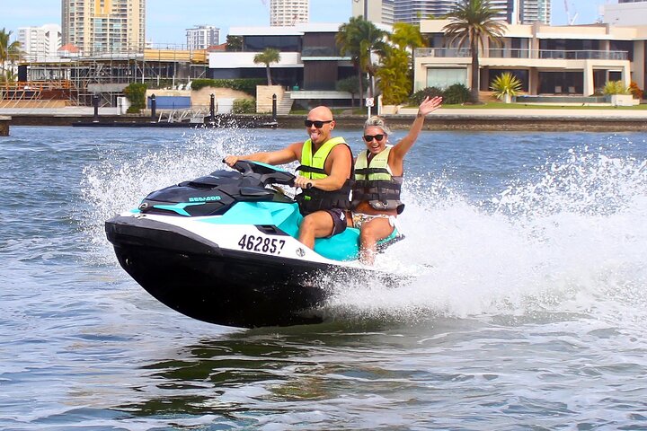 Gold Coast : 1 - Hour Jetski Tour fra Surfers Paradise