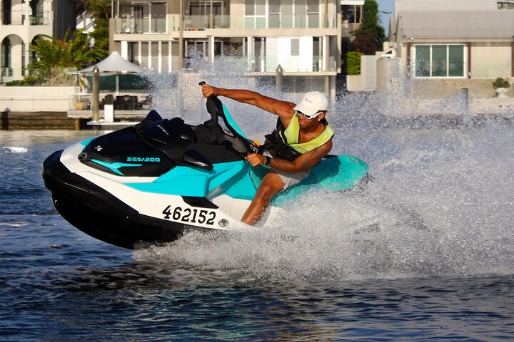 Gold Coast : 1 - Hour Jetski Tour fra Surfers Paradise