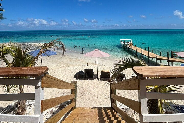 Rose Island Half-Day Private Beach Tour with Lunch from Nassau