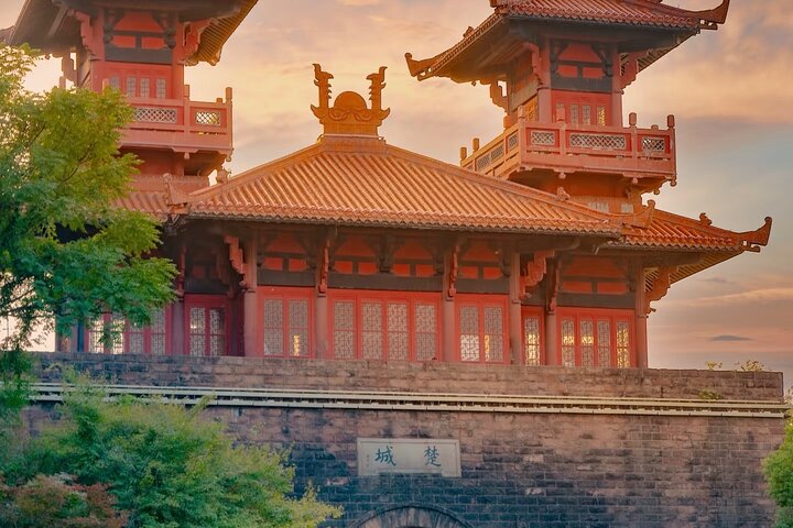 Wuhan Halvdagstur till stadens höjdpunkter med lokal Guide