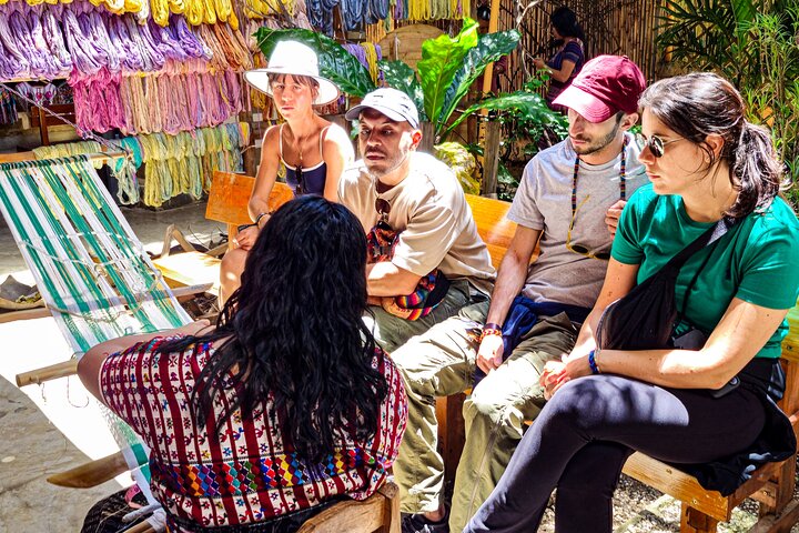 Desde Panajachel Navega y Descubre Pueblos del Lago de Atitlán