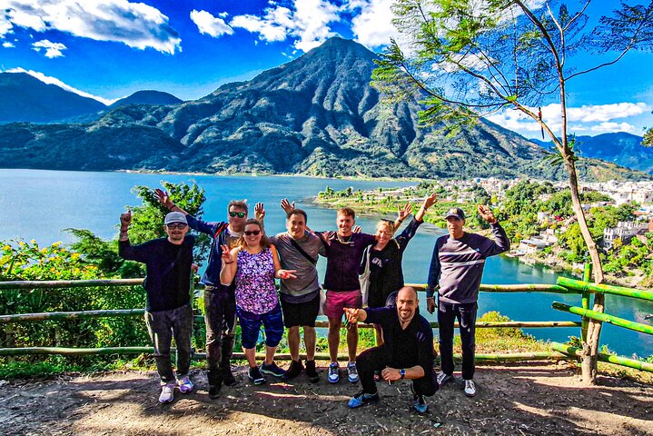 Desde Panajachel Navega y Descubre Pueblos del Lago de Atitlán