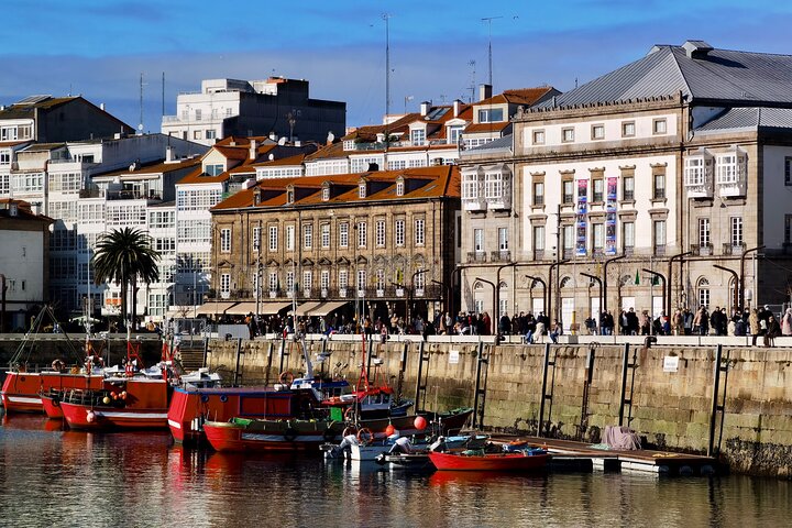 Historische wandeltocht in kleine groep door A Coruña