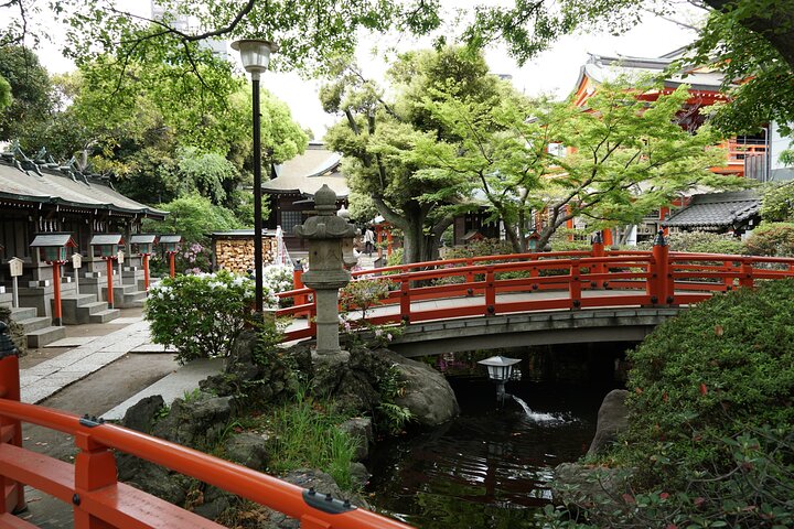 Santuário da noite e Izakaya Japonês Sake Experience Tour