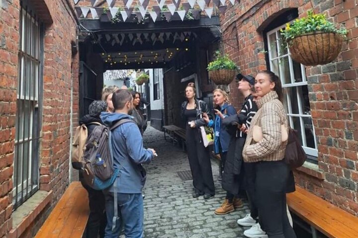 Newcastle Walking Tour: Geordie kultur, snacks og lokale historier