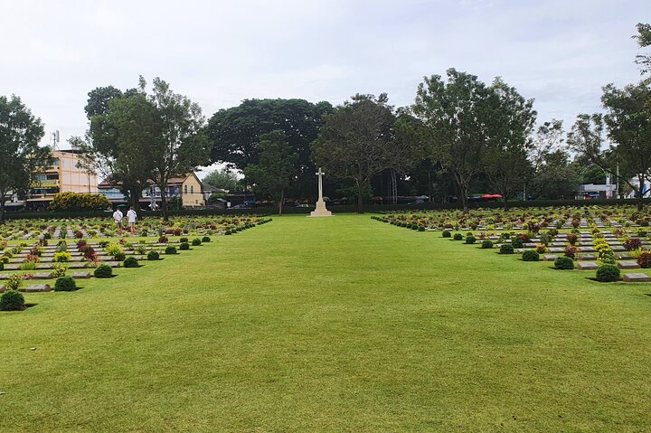 Kanchanaburi andre verdenskrig Private Charter Pathway of the Past