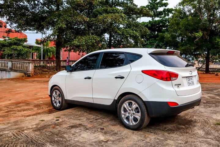 Descubra Cotonou, Ouidah y Porto-Novo como un local con un conductor privado