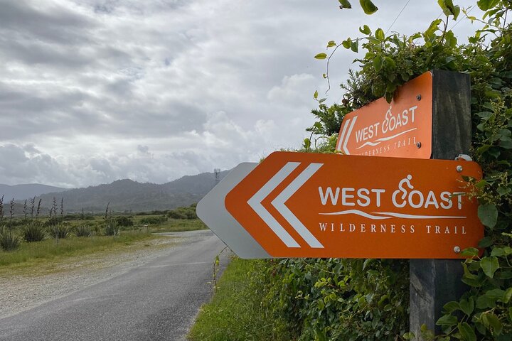 Tour a piedi della gola di Hokitika e del sentiero selvaggio in eBike