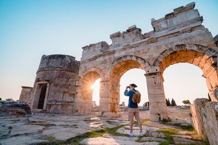Excursión de día completo a Pamukkale desde Bodrum con almuerzo y traslado al hotel
