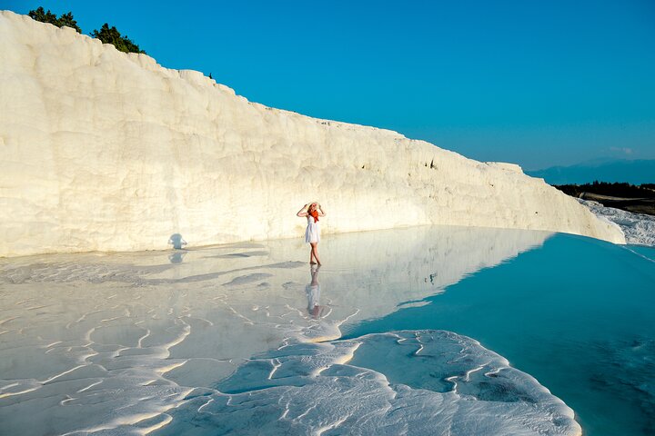 Excursión de día completo a Pamukkale desde Bodrum con almuerzo y traslado al hotel