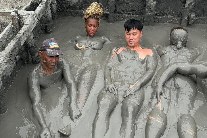 Tur til Mud Volcano i Cartagena med lunsj