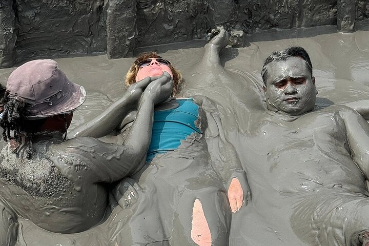 Tur til Mud Volcano i Cartagena med lunsj