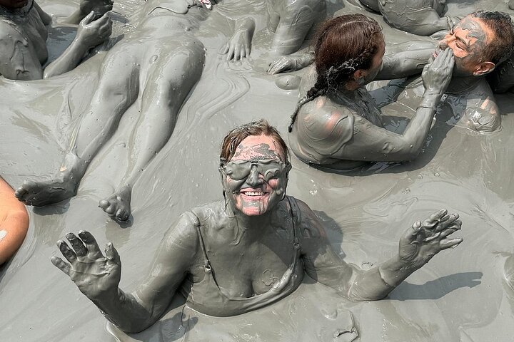 Tur til Mud Volcano i Cartagena med lunsj