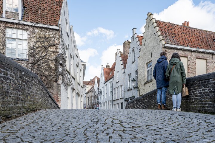 Guidet tur i Brugge med kanal cruise og smaksprøver