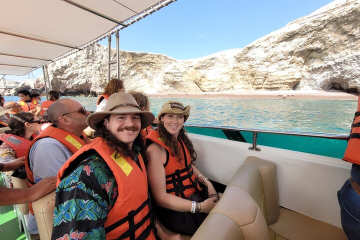 Excursão de dia inteiro Ilhas Ballestas, Reserva Paracas e Huacachina