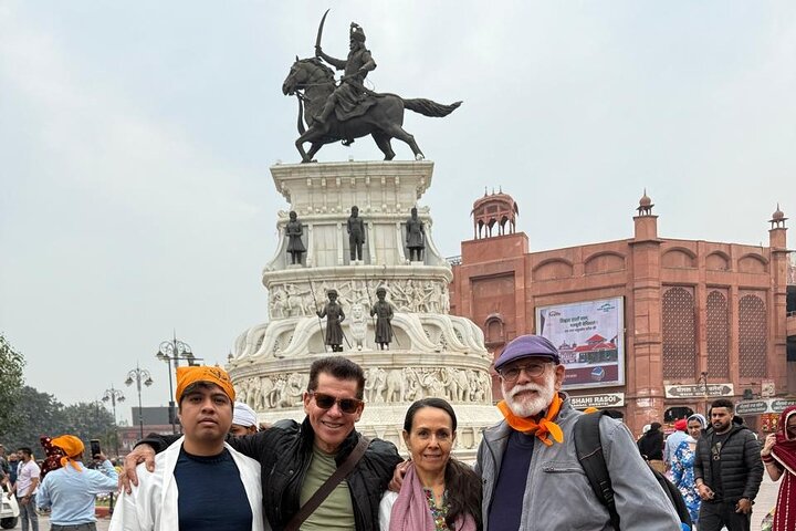 Privé Amritsar Tour : Gouden Tempel, Jallianwala & Wagah grens
