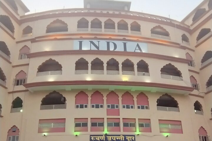 Privé Amritsar Tour : Gouden Tempel, Jallianwala & Wagah grens