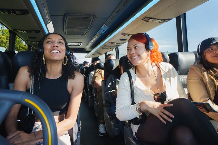 Best of Los Angeles Guided City Tour with 4 Stops and Free Time