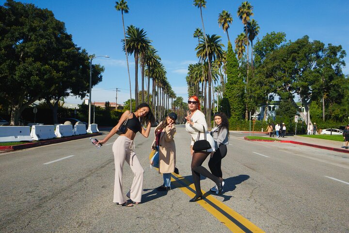 Best of Los Angeles Guided City Tour with 4 Stops and Free Time
