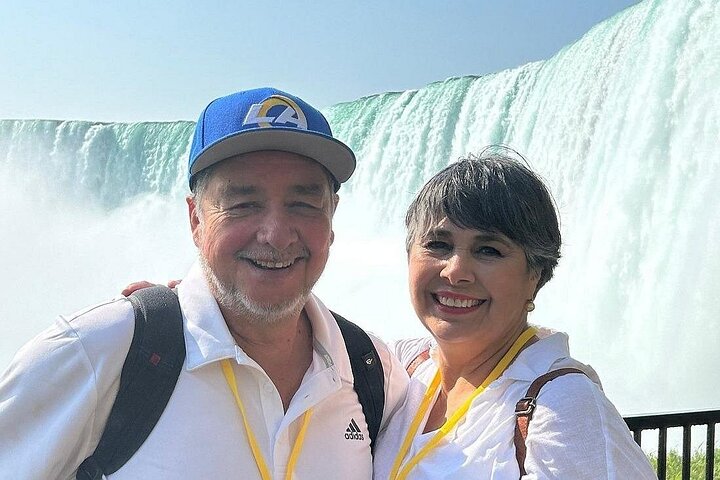 Cataratas del Niágara, Canadá : Paseo en barco, Viaje detrás de las cataratas