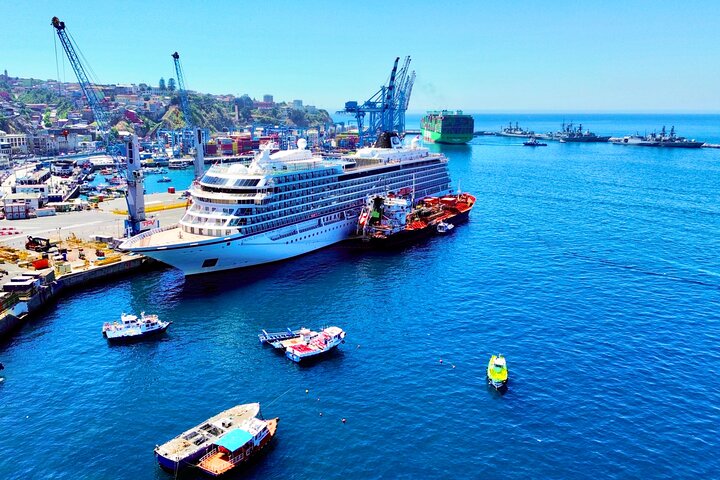 San Antonio etter cruisetur til Valparaiso og Casablanca Drop off i Santiago
