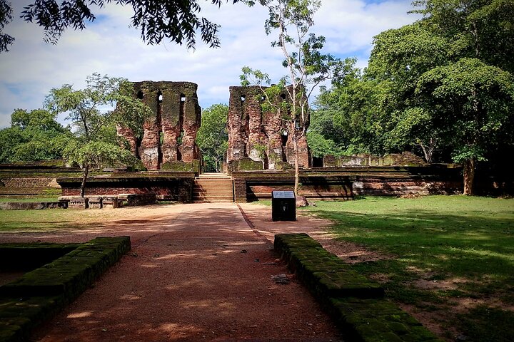Tour UNESCO del Regno di Polonnaruwa con Don Nuwan