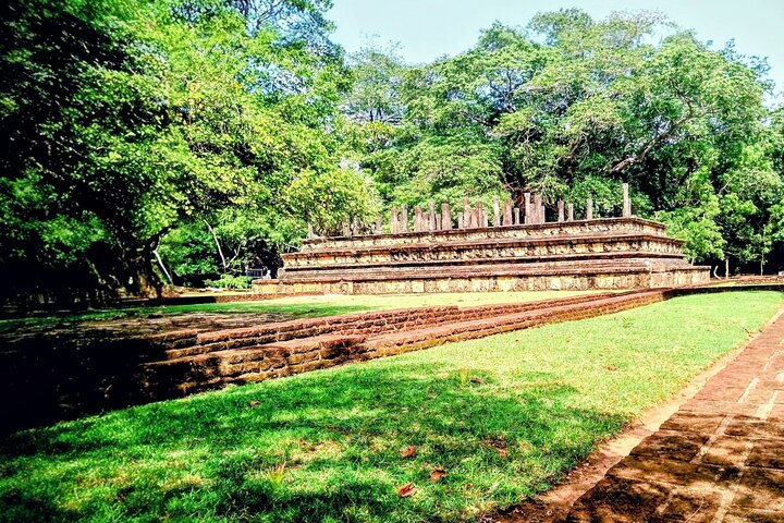 Tour UNESCO del Regno di Polonnaruwa con Don Nuwan