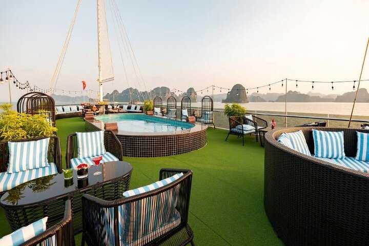 Croisière de luxe Halong Excursion d'une journée au départ de Hanoï: All Inclusive