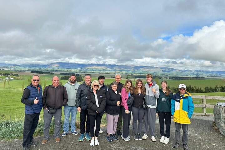 Excursão só de ida de Christchurch a Queenstown via Mt Cook e Lago Tekapo
