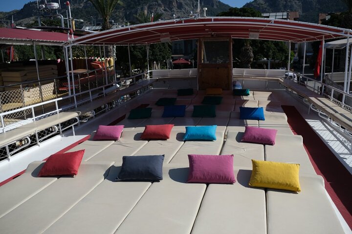 Gocek 12 Islands Cruise med lunsj og transfer fra Sarıgerme