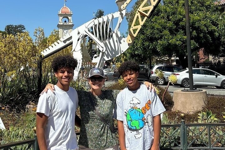 Santa Cruz Scavenger Hunt Walking Activity