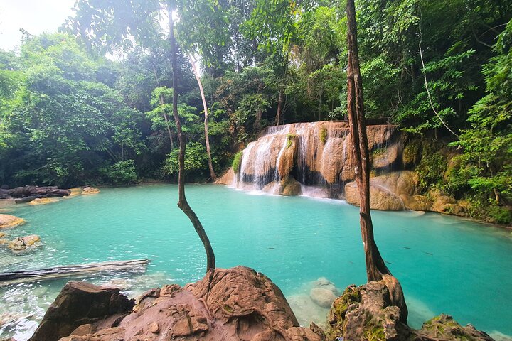 Hoteller i nærheden af Erawan Waterfall Tiger Cave Temple and Cafe