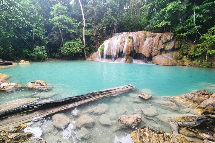 Hoteller i nærheden af Erawan Waterfall Tiger Cave Temple and Cafe