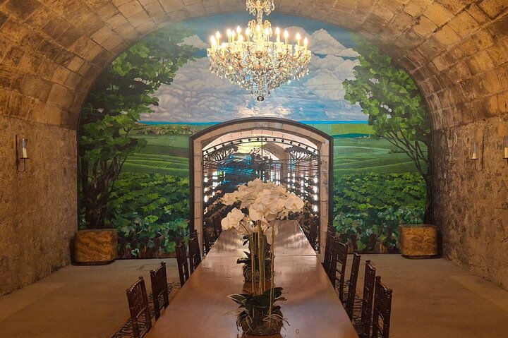 "Fabulous Private Wine Tour of Napa & Sonoma for 2 to 5 People"