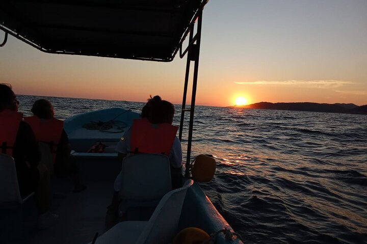 Excursão privada 9 Bayes of Huatulco a San Agustin + esportes Pesca