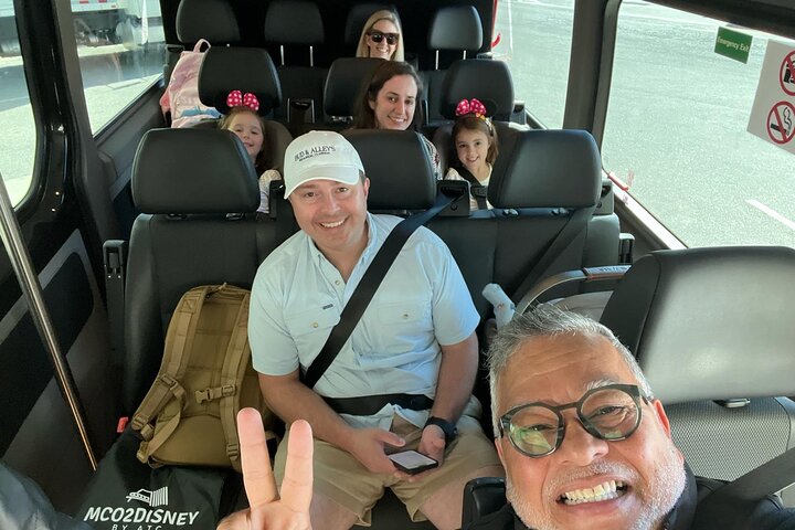 Traslado privado de Port Cañaveral a Lake Buena Vista Resorts