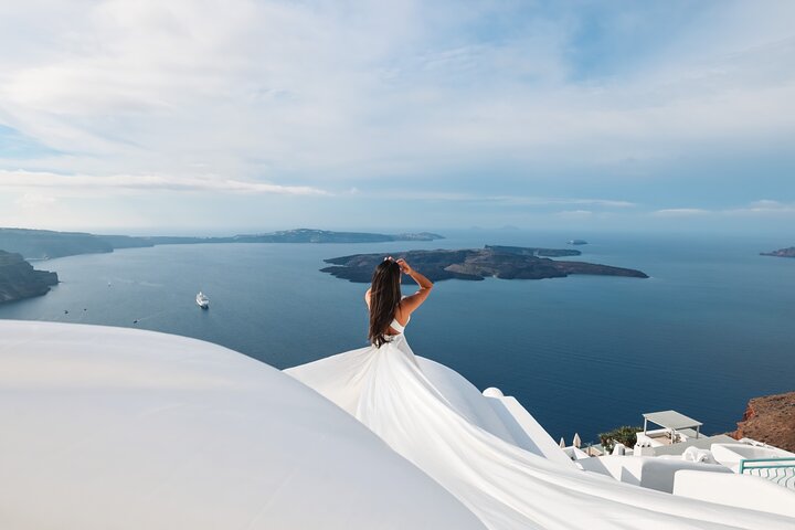 Eksklusiv Santorini Flying Dress Photoshoot med Pickup