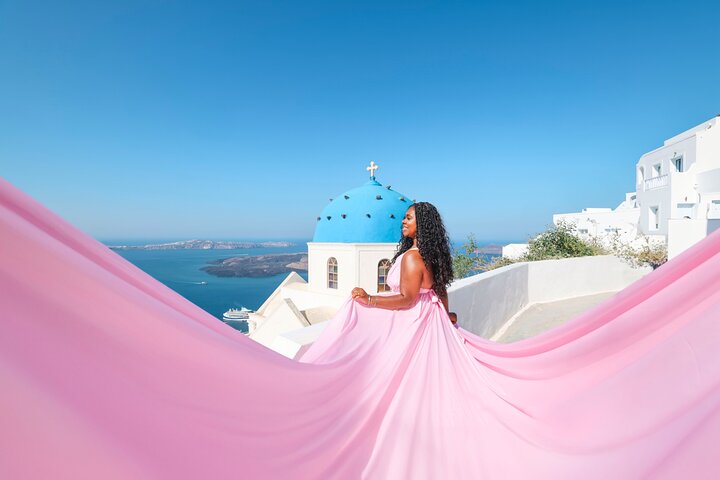 Eksklusiv Santorini Flying Dress Photoshoot med Pickup