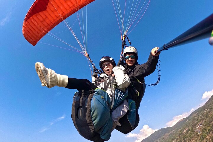 90 - Tour giornaliero di Sapa in parapendio – trasferimento in hotel incluso