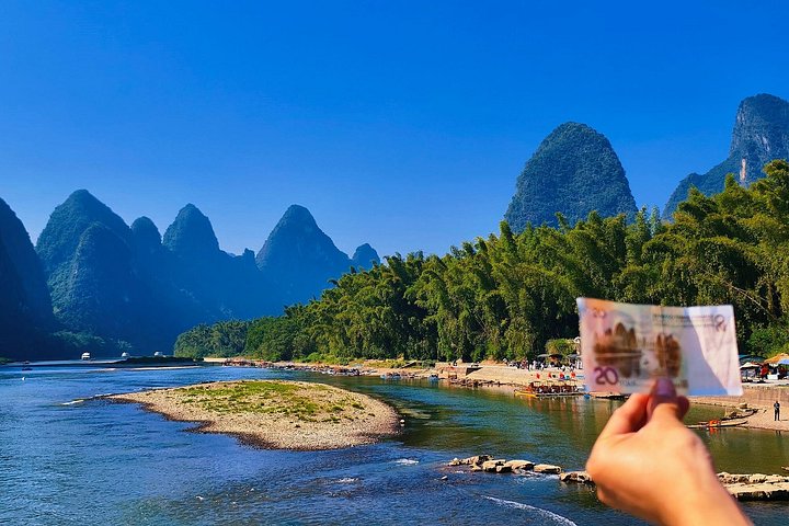 1 dagers Li River Cruise fra Guilin til Yangshuo med privat guide og sjåfør