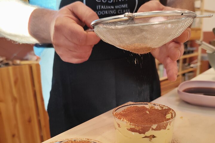 Kochkurs: Frische Pasta und Tiramisu mit Wein am Gardasee