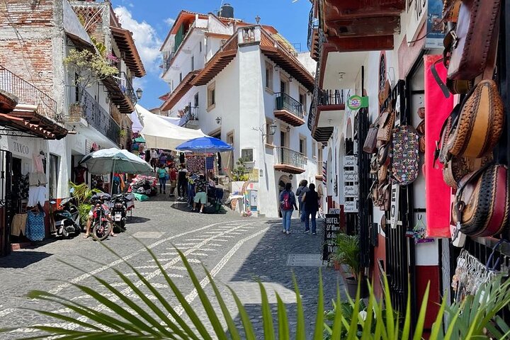 Tour Privado: Pueblo Mágico Taxco y Cuernavaca desde CDMX.