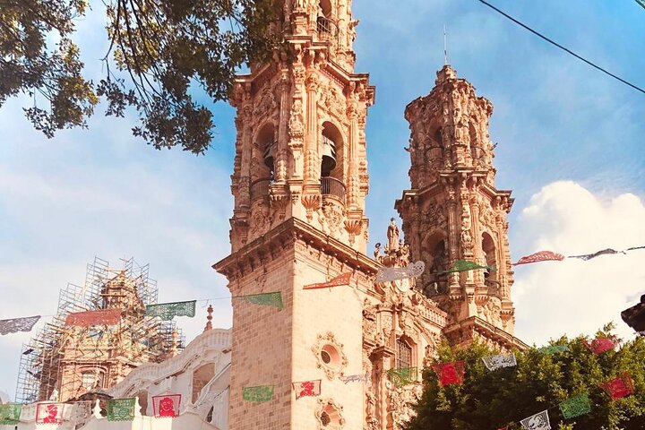 Tour Privado: Pueblo Mágico Taxco y Cuernavaca desde CDMX.