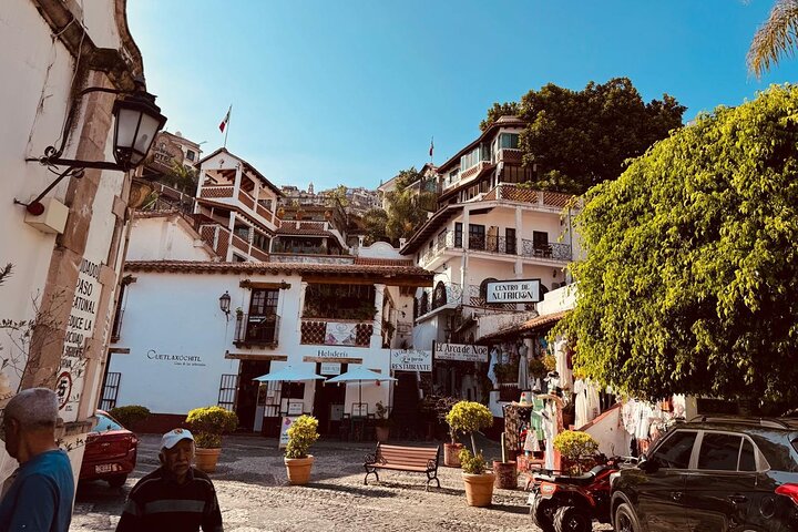 Tour Privado: Pueblo Mágico Taxco y Cuernavaca desde CDMX.
