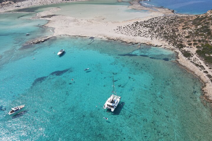 Crucero de lujo en catamarán por Balos & Gramvousa desde Kissamos